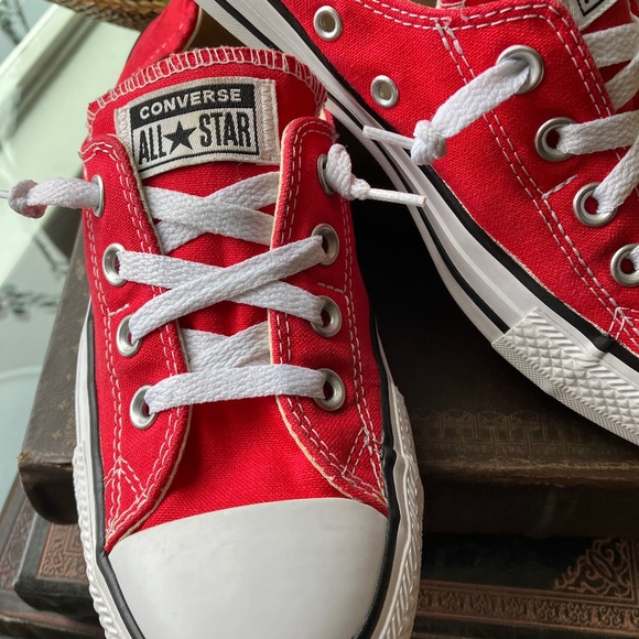 Converse Shorelines Fire Engine Red - Size 9 - Picture 5 of 6